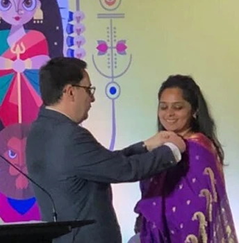 Aishwarya Tipnis conferred “Chevalier dans l’Ordre des Arts et des Lettres