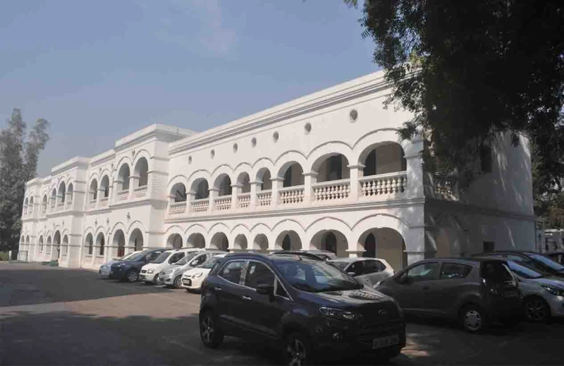 The Maidens Hotel, Civil Lines Delhi